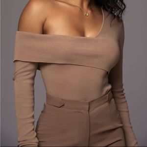 JLuxLabel Eve Beige Off The Shoulder Top - Sz. L, NWT